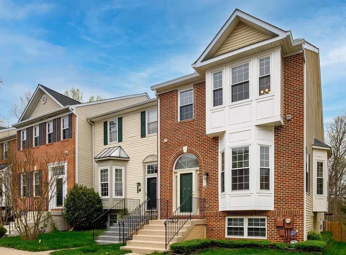 Brick and siding townhomes in an Odenton neighborhood